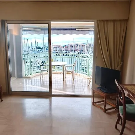 Daire In Port With Sea And Marina Views Fréjus